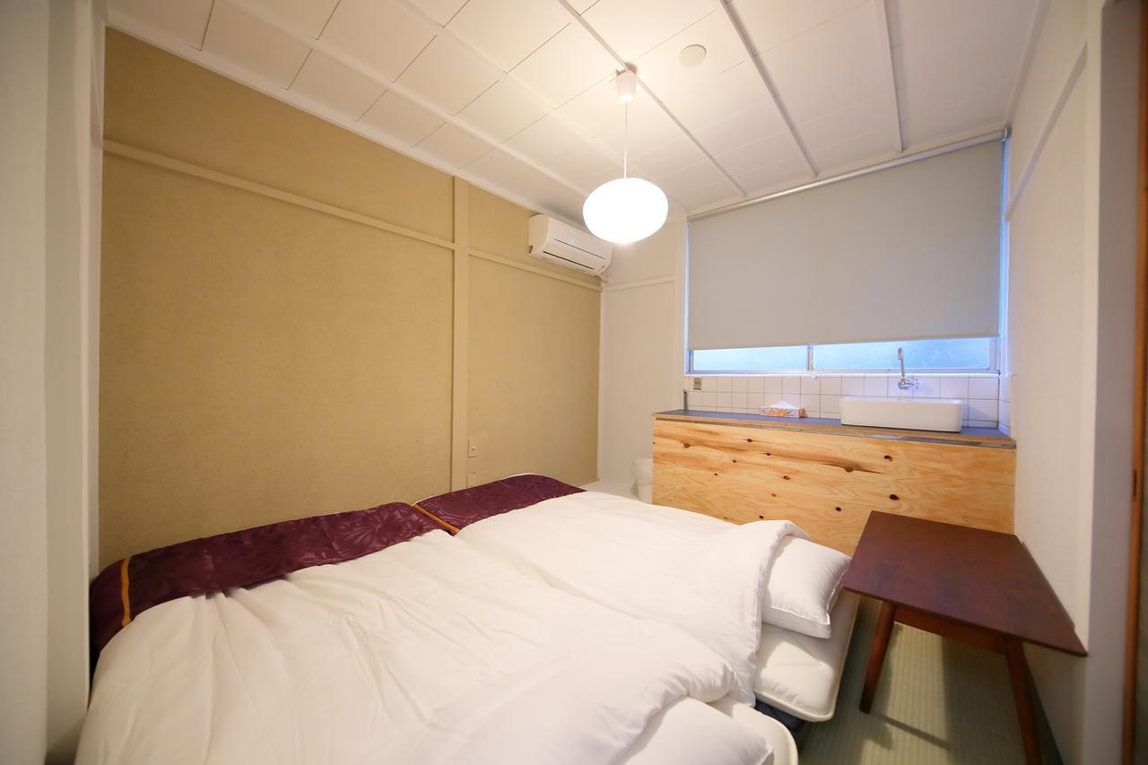 Raku Hostel Osaka Zewnętrze zdjęcie