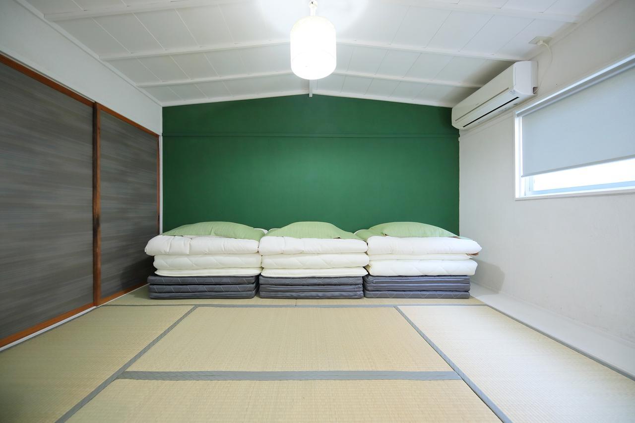 Raku Hostel Osaka Zewnętrze zdjęcie